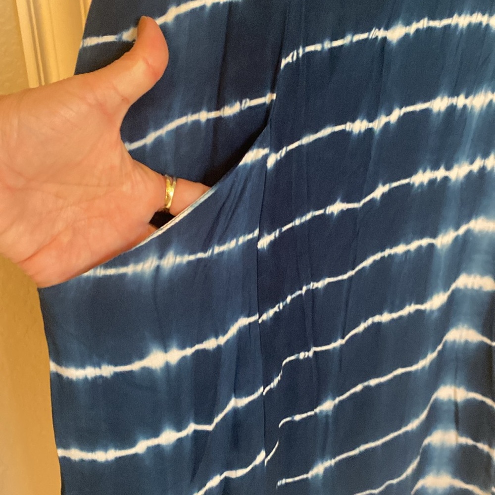 Chalet et Cecil, size S, blue tye dye - Picture 5 of 6